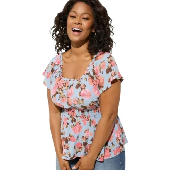 Torrid Babydoll Gauze Short Flutter Sleeve Top Light Blue Pink Floral - Picture 3 of 8